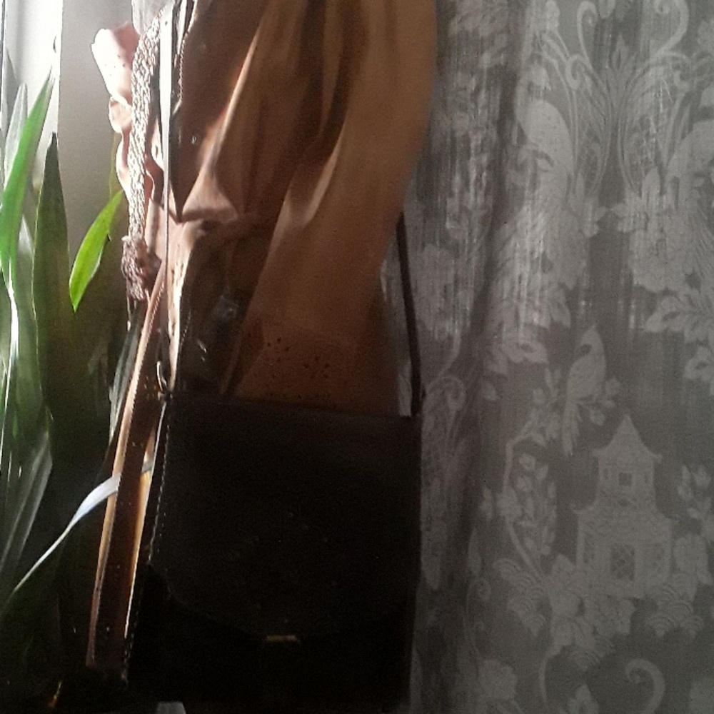 Vintage  gypsy style crossbody leather bag - Picture 10 of 11